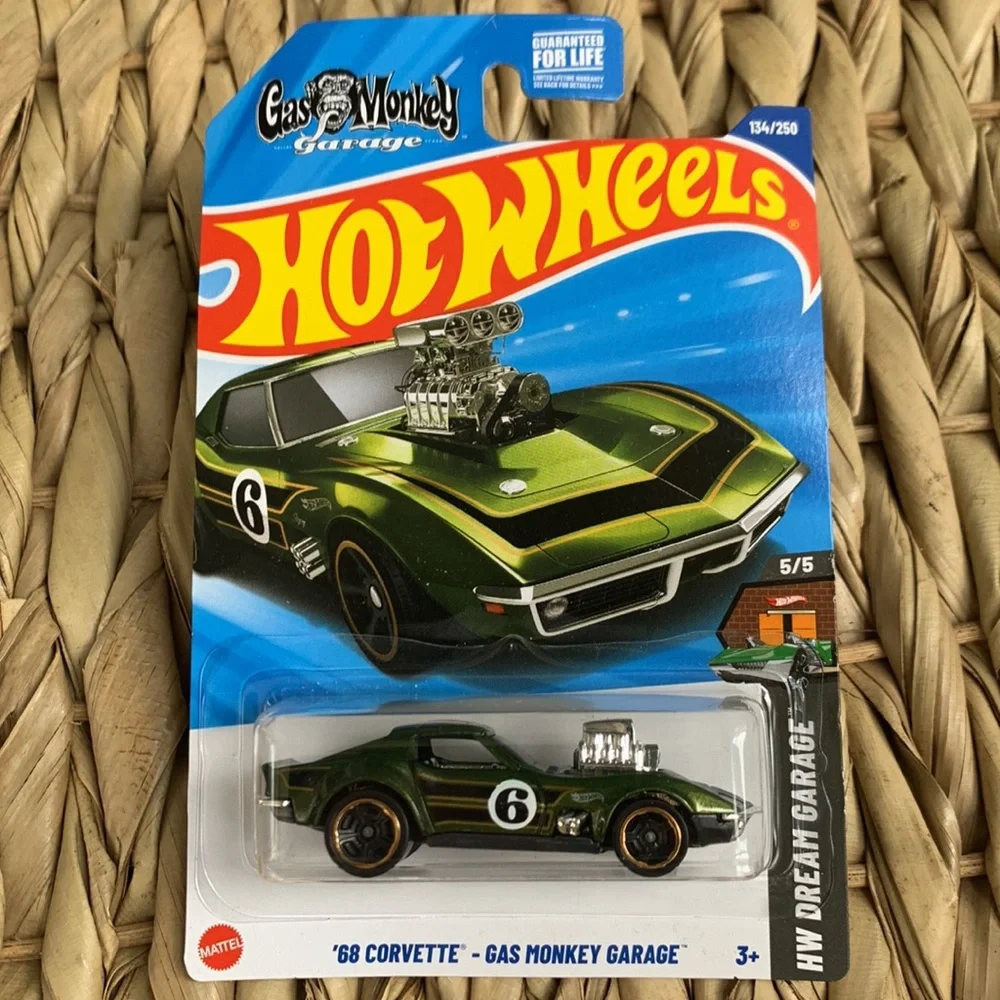 1968 Corvette Gas Monkey Garage Hot Wheels Chevy Chevrolet Green Car 60s Vette